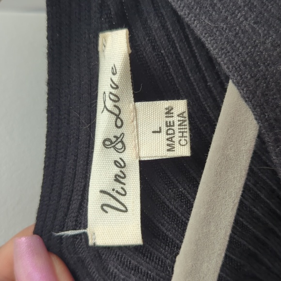 Balloon Sleeve Sweater - Picture 3 of 3